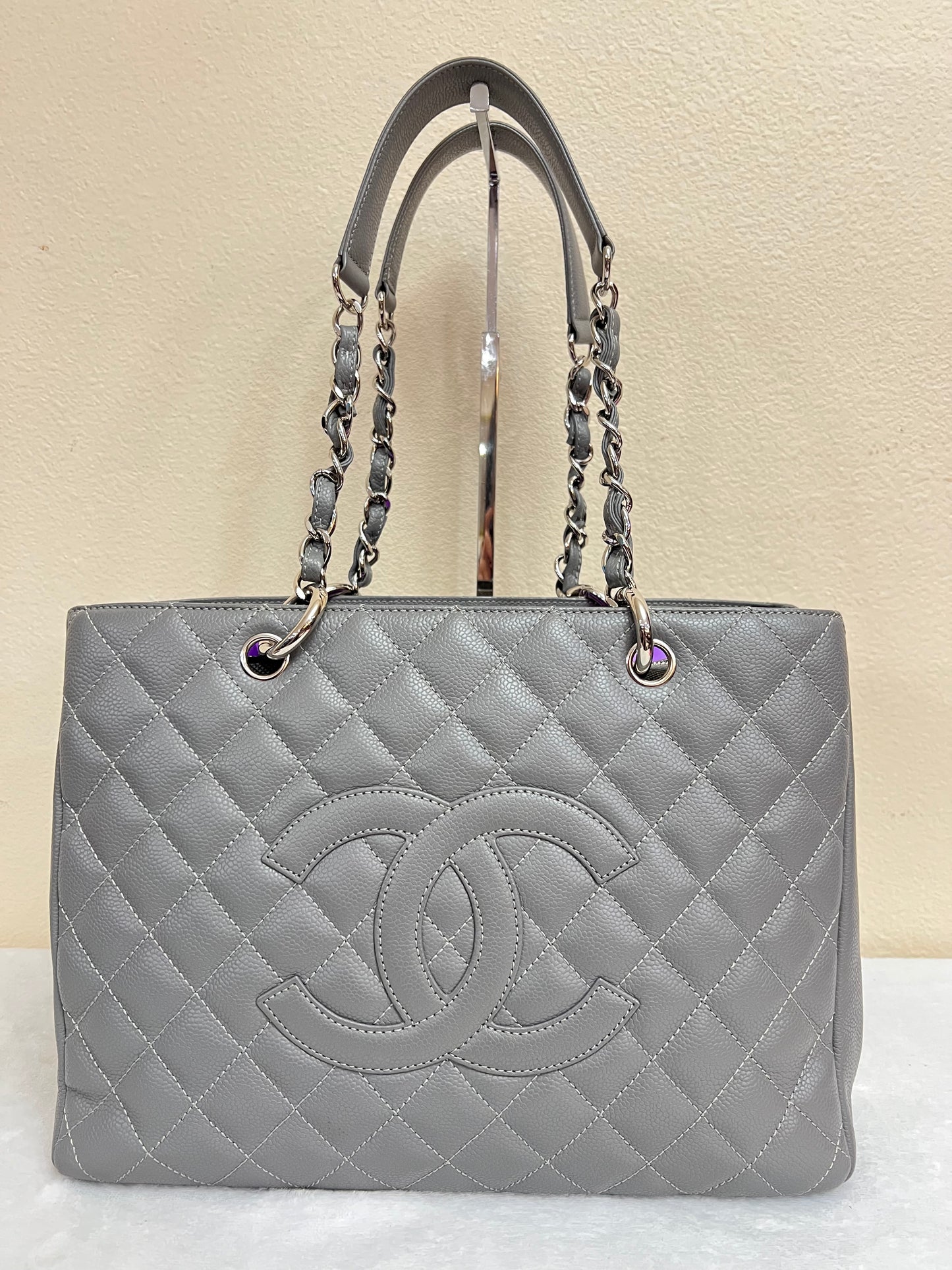 GST GRAY CAVIAR SHW