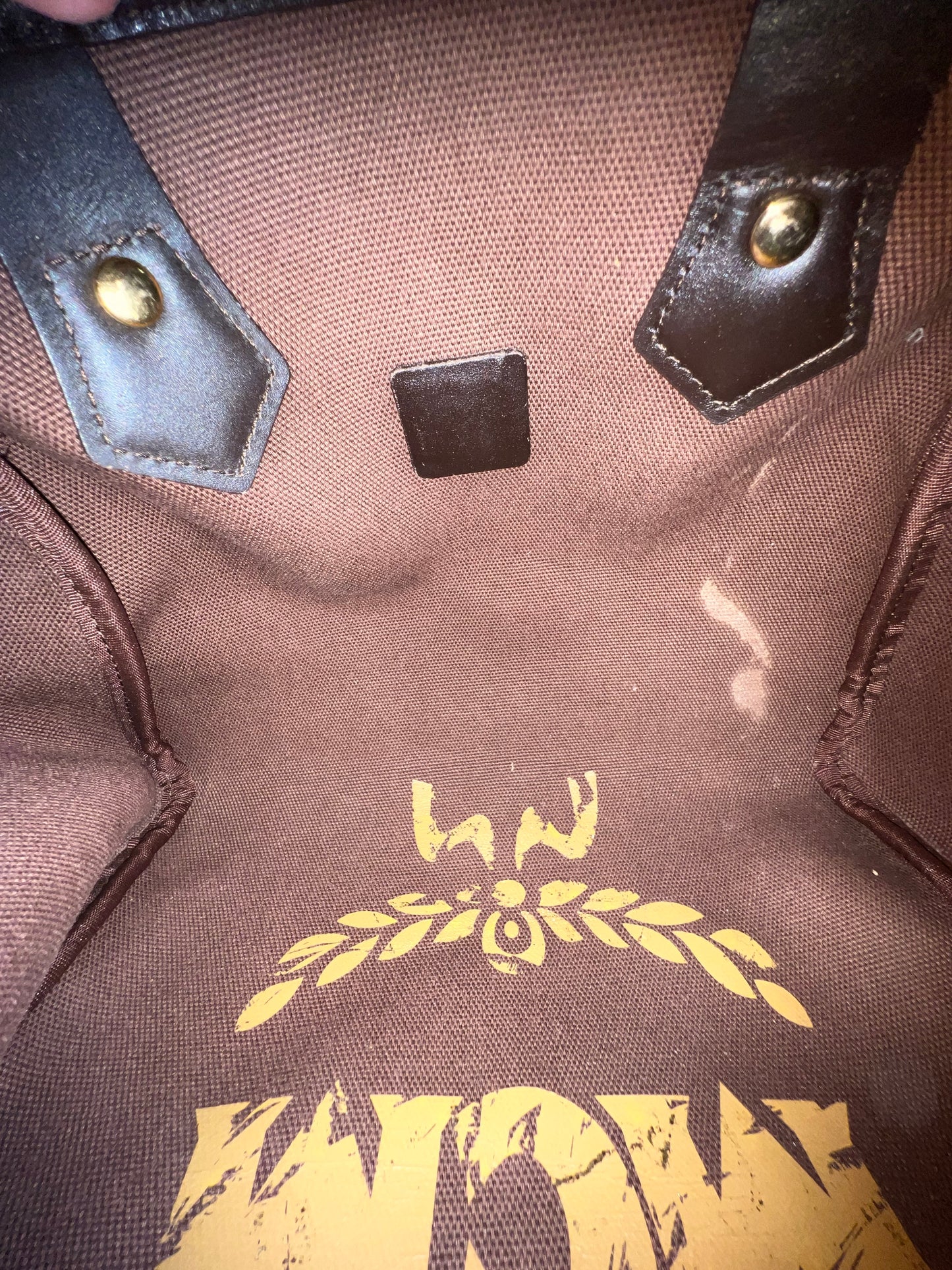 MCM BOSTON CHOCO 25 w/ BONE
