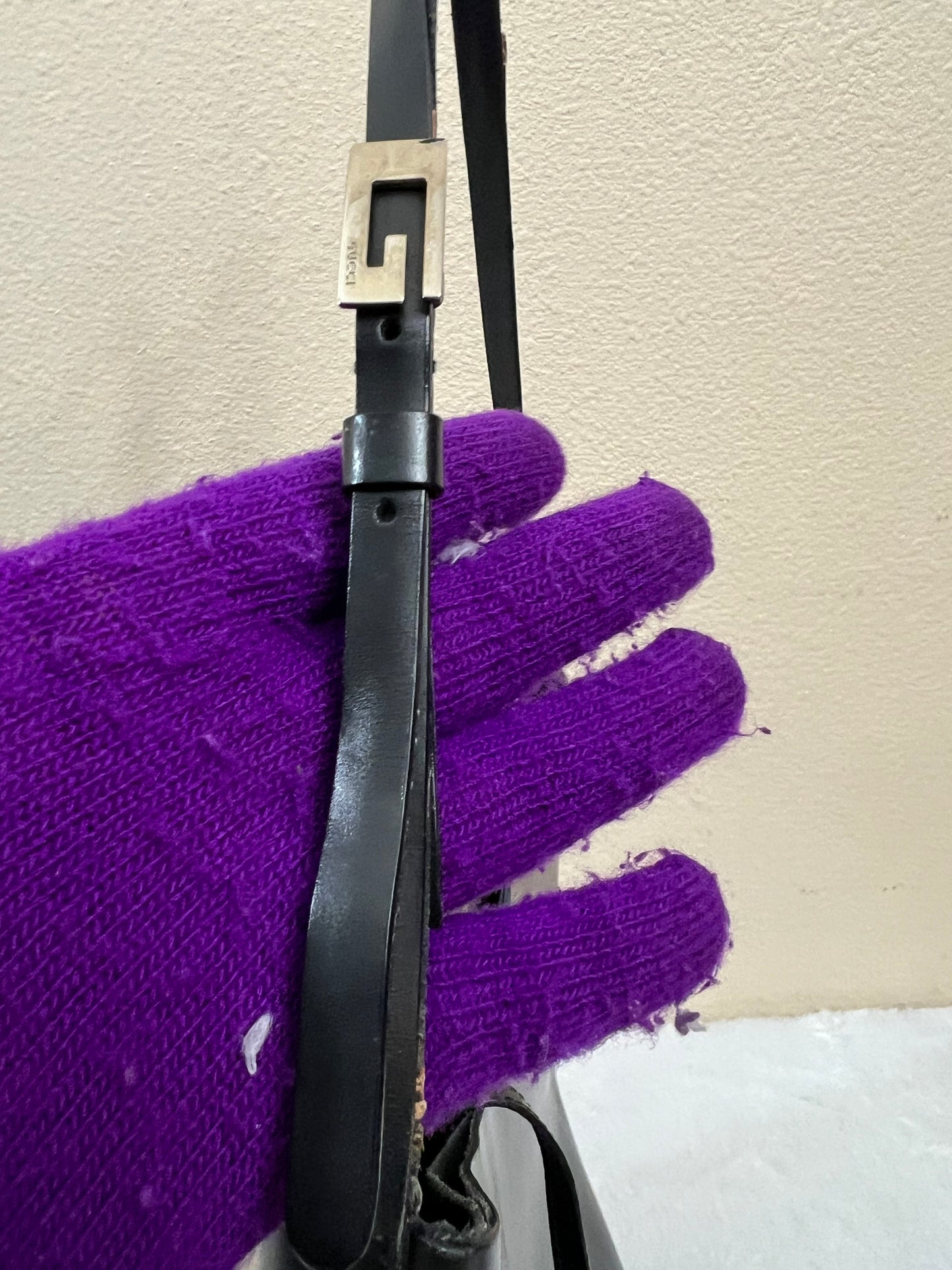 SHOULDER BAG W/ POUCH