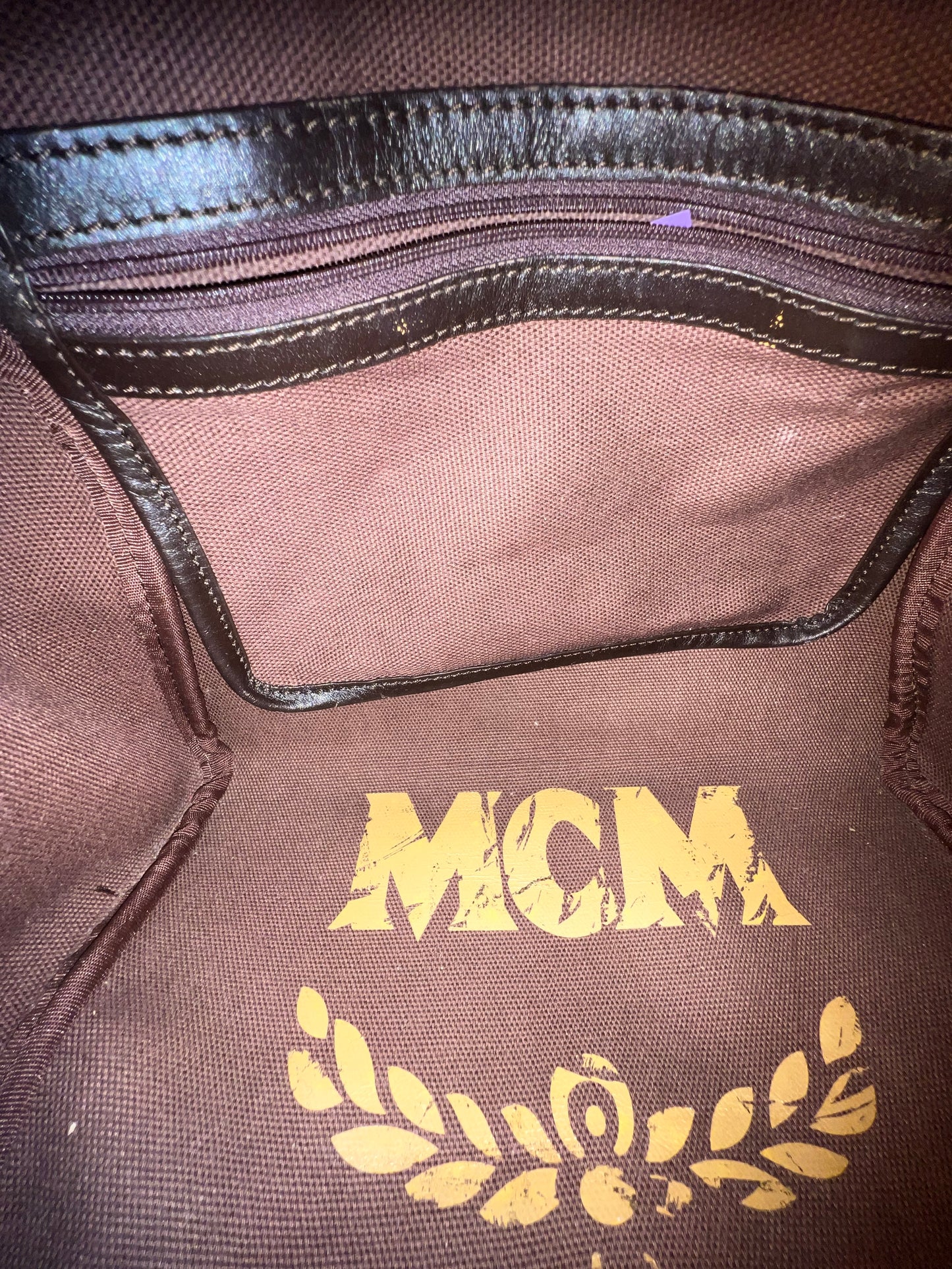 MCM BOSTON CHOCO 25 w/ BONE
